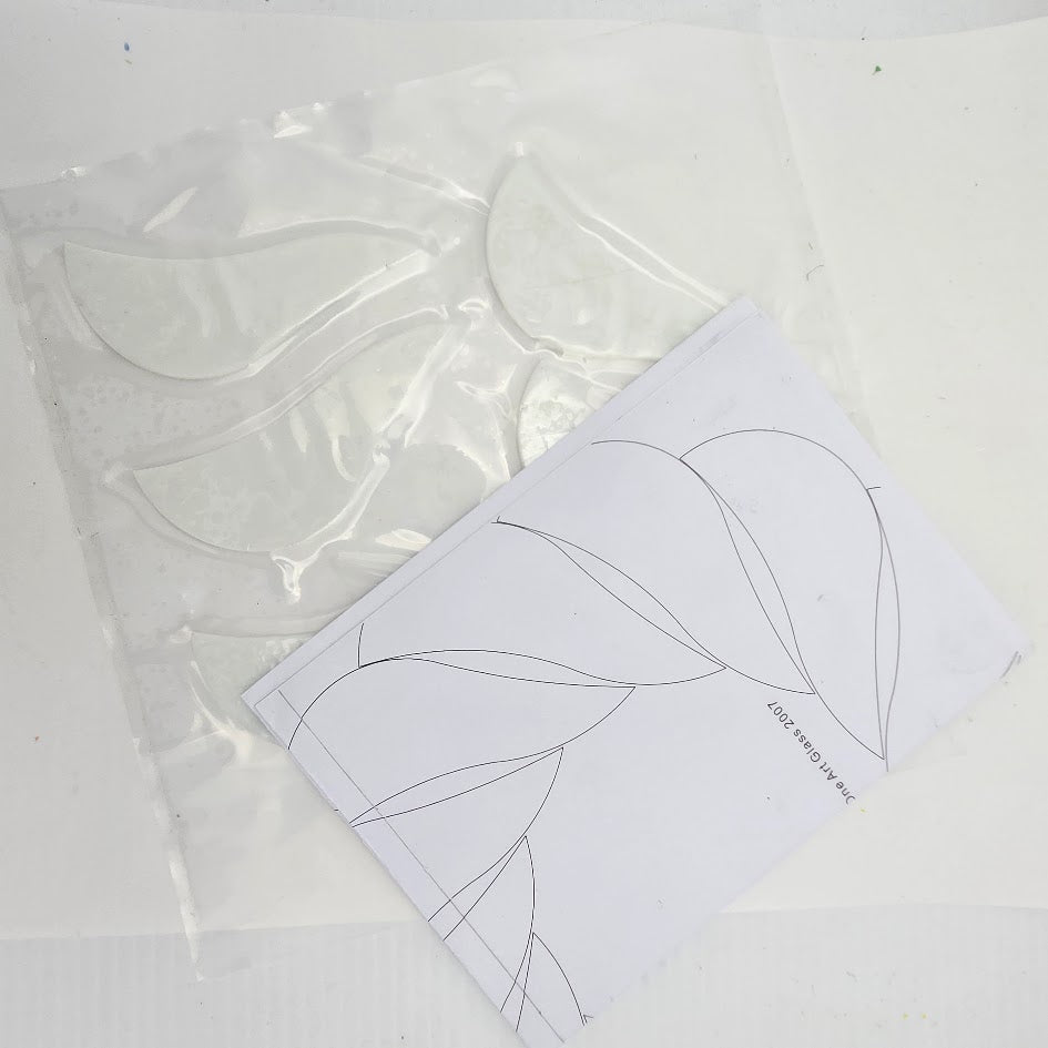 FLAG WREATH KIT Studio One Art Glass Precut 9115 Red White Blue Read Description-