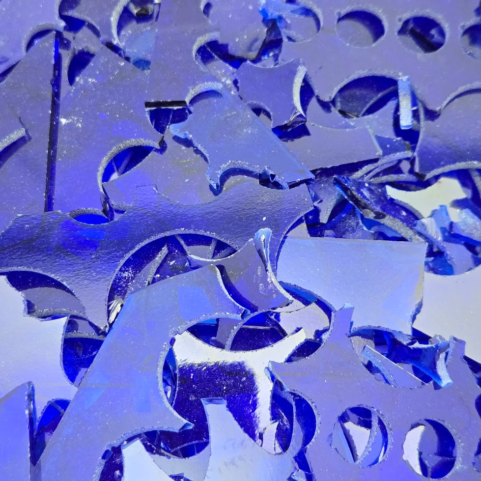 132 136 Medium & Dark Blue Transparent 96 COE Scrap Glass 8 ounce Package 96COE Sheet