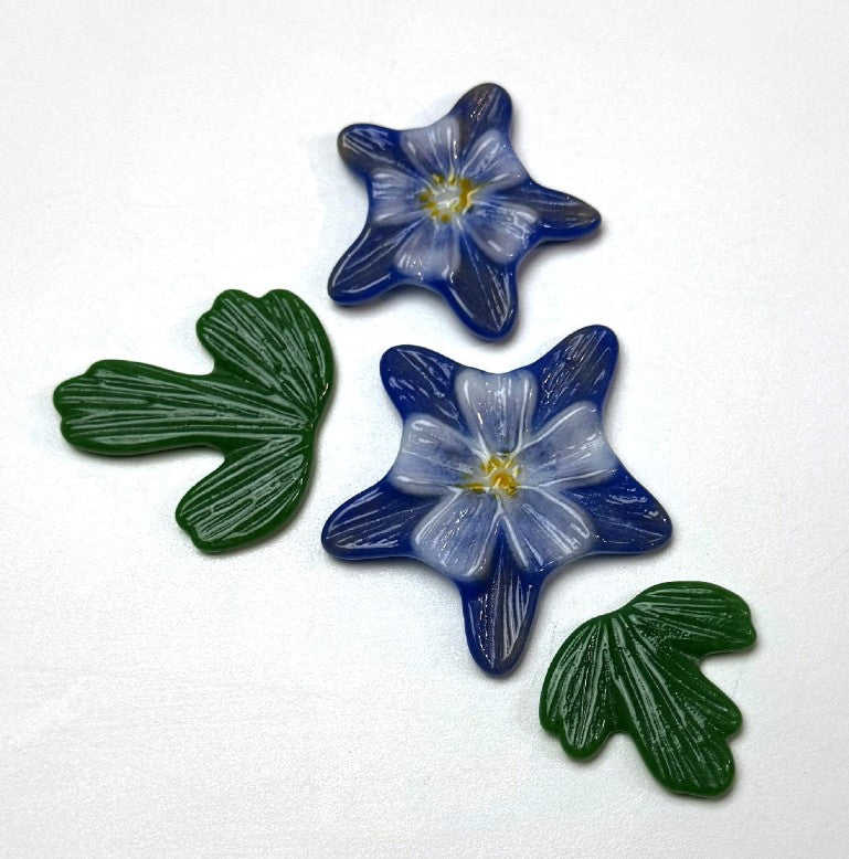 Columbine 6.5 x 7 inch Glass Casting Fusing Supplies Little Fritter Flower 265-