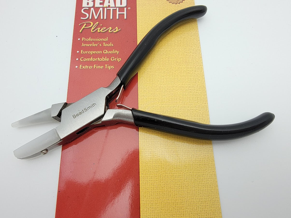 PROFESSIONAL 1/2 Flat 1/2 Round Nose 4 3/4" BEADSMITH Nylon Jaw Pliers PL568-