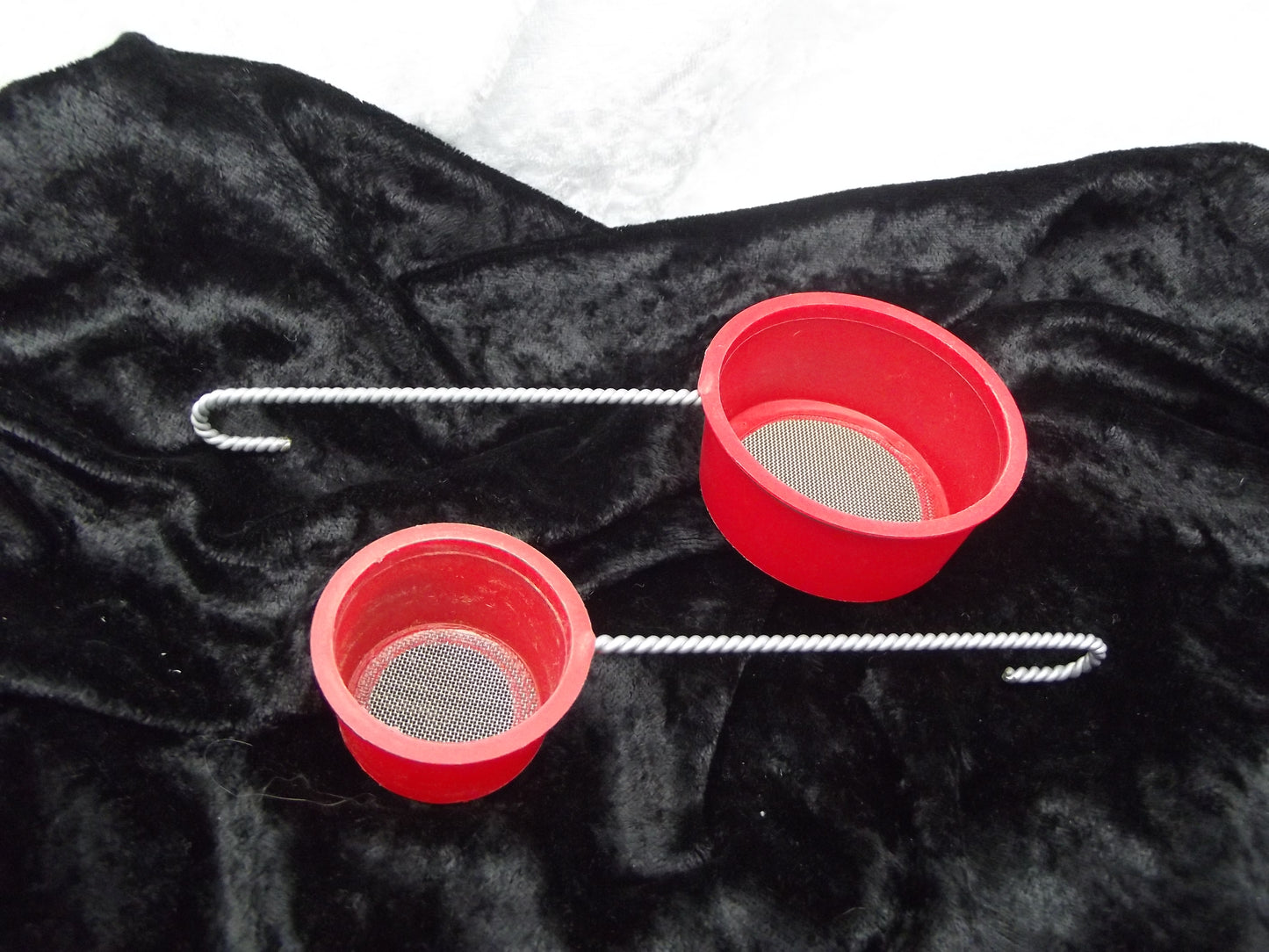 Fusing Tools POWDER SIFTERS for mica enamels frits imagery on GLASS Set of 2-