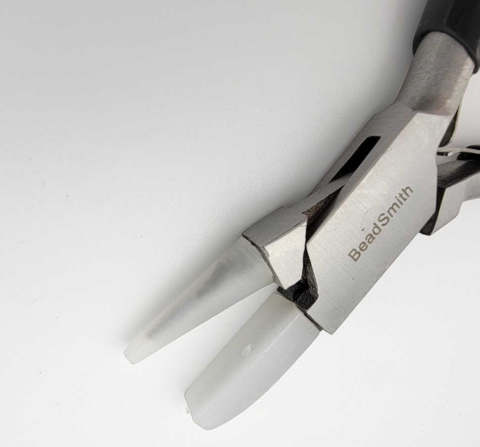 PROFESSIONAL 1/2 Flat 1/2 Round Nose 4 3/4" BEADSMITH Nylon Jaw Pliers PL568-